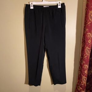 LOU&GREY Black Capri Pants